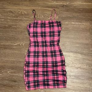 Pink plaid bodycon dress